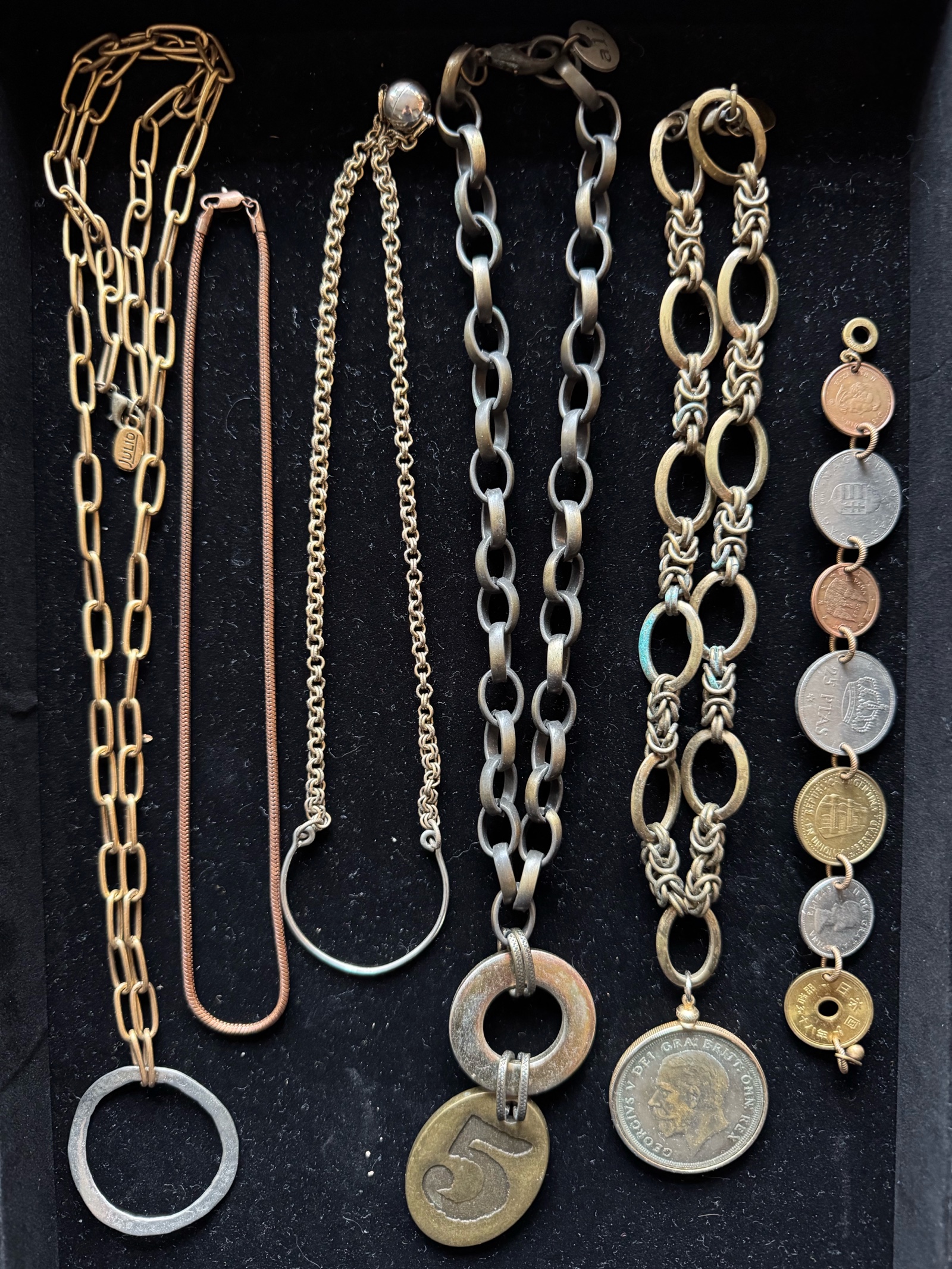 Chunky chain necklaces