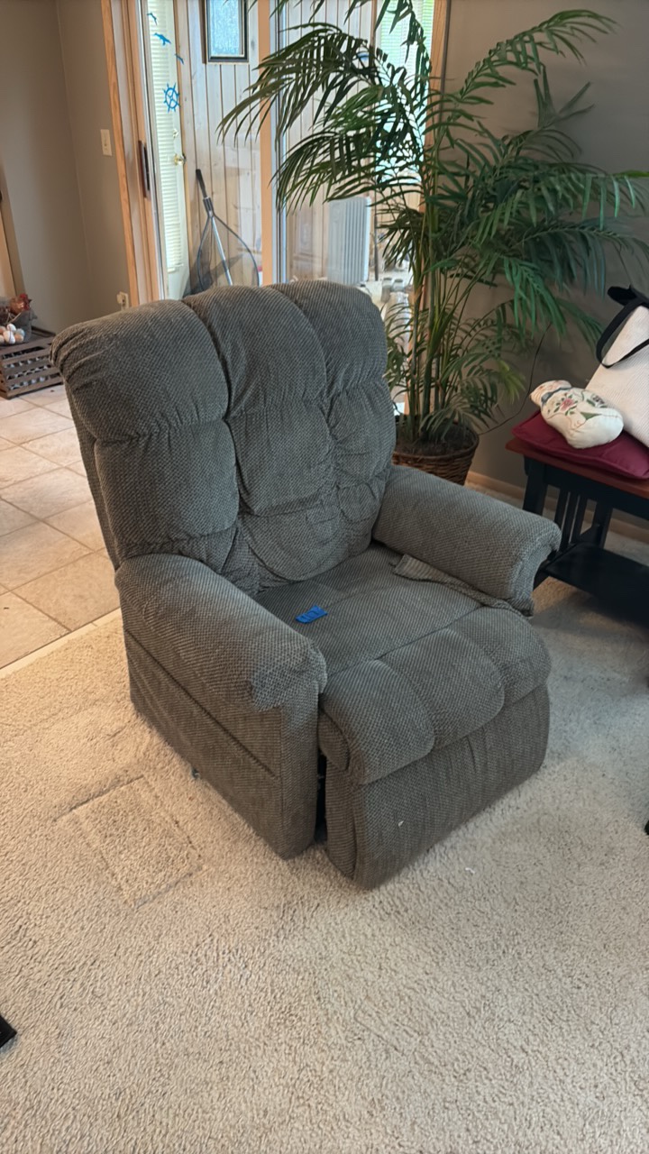 Power Lift Chair  reclinder.