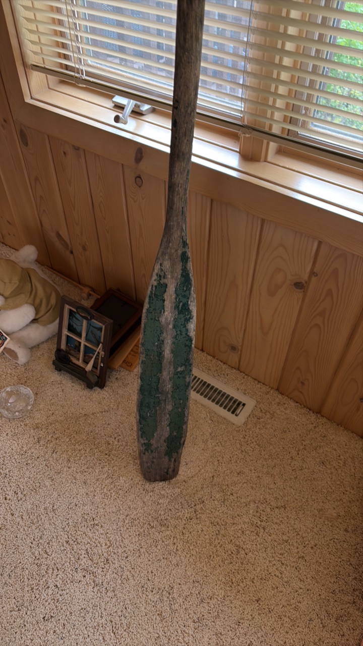 Wood boat oar 82 tall