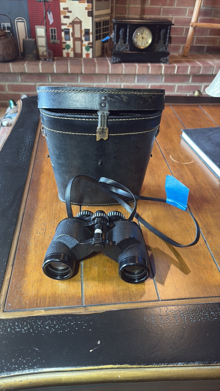 Vintage Almer Coe 7x25 binoculars