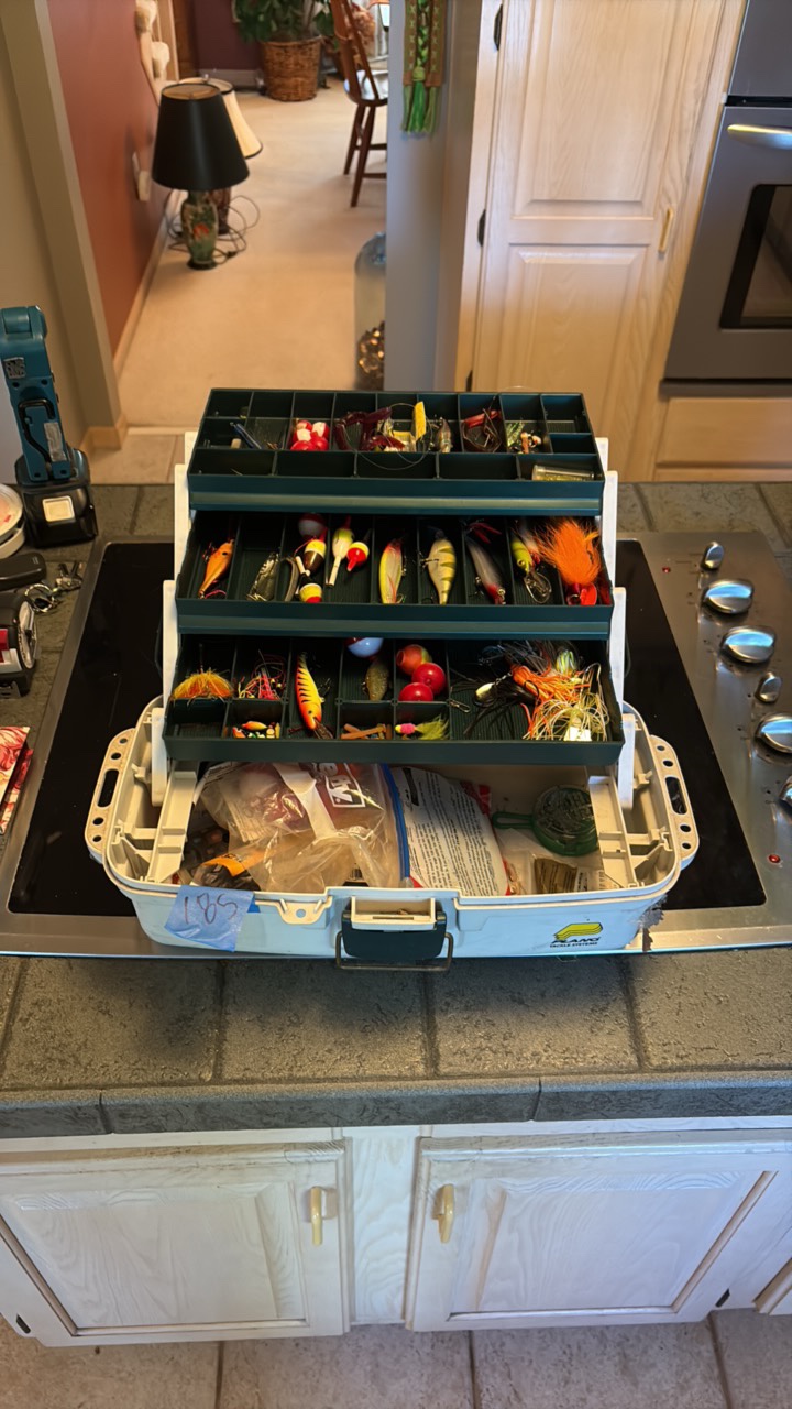 Plano tackle box with tackle