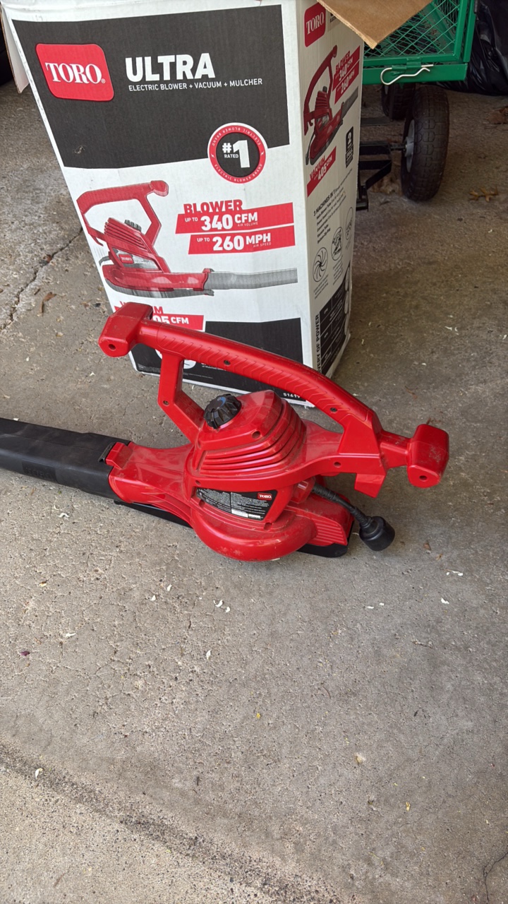 Toro Ultra Corded Leaf Blower 51619