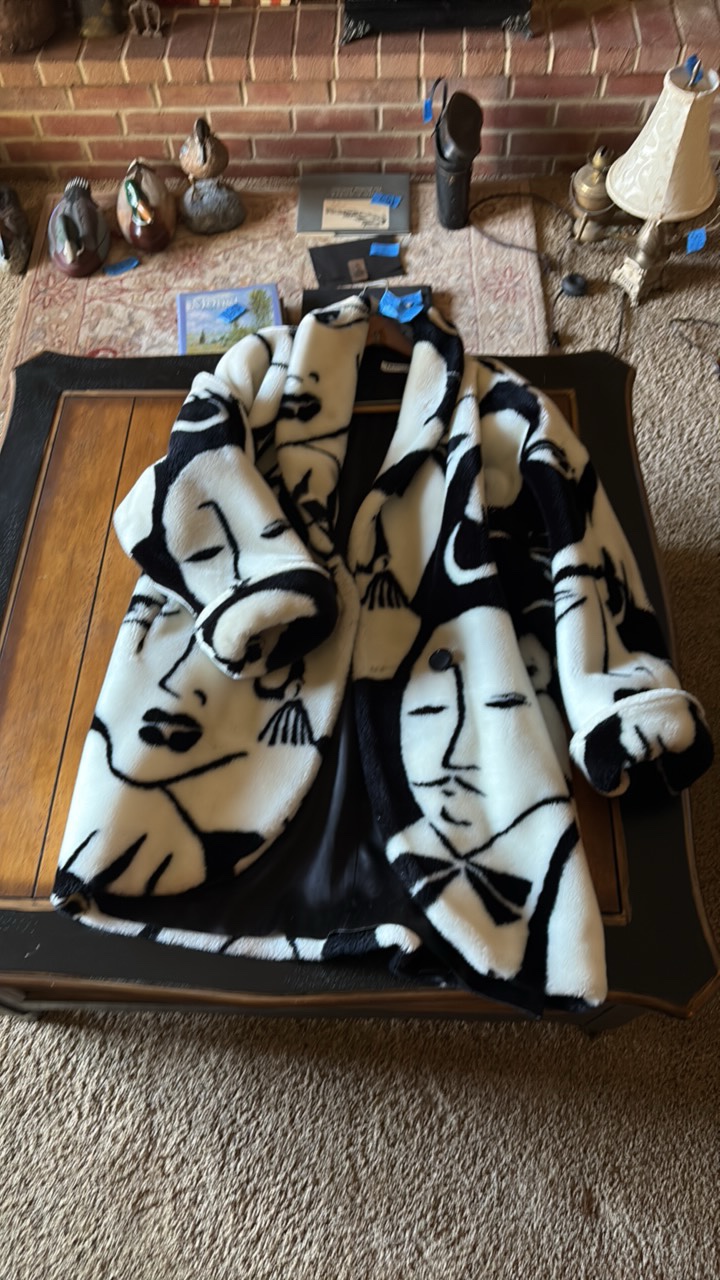 Donny Brook Vintage Art Deco Style Picasso Faces Coat