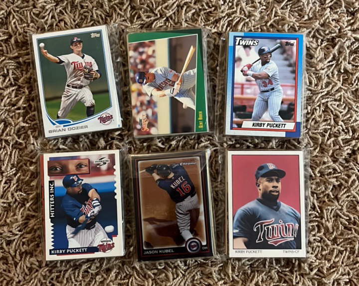 Twins Trading Cards Fun Pack 100 cards