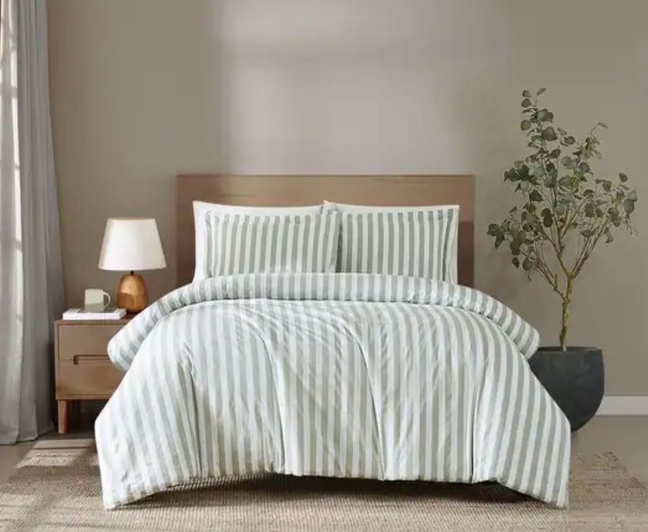 King Brooklyn Loom Levi Stripe 3 -  Duvet Cover Set - King - WhiteSage Green