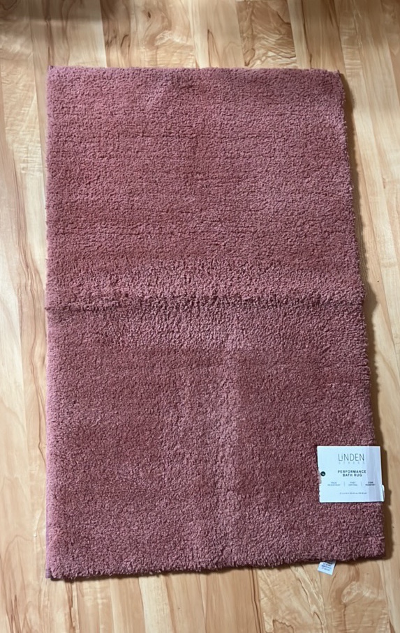 Plush Bath Rug in Savanah Clay Color - 21x34 - Retail $30