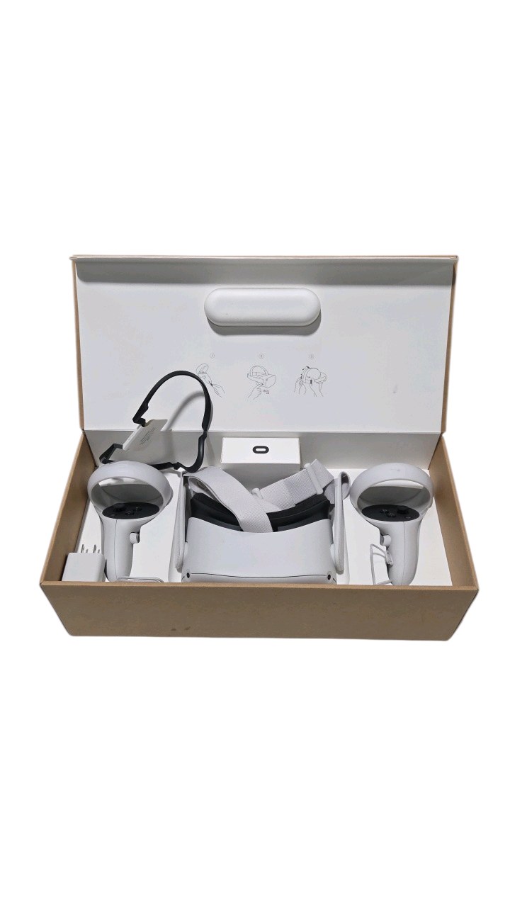 Oculus Quest 2 VR Headset With 2 Controllers, Box & Accessories