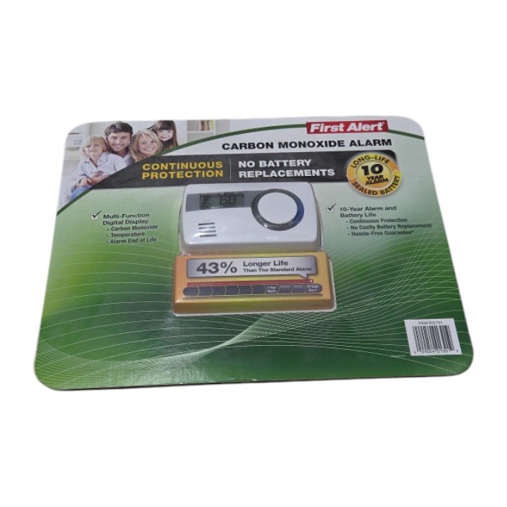 First Alert 10-Year Carbon Monoxide Alarm With Digital Display