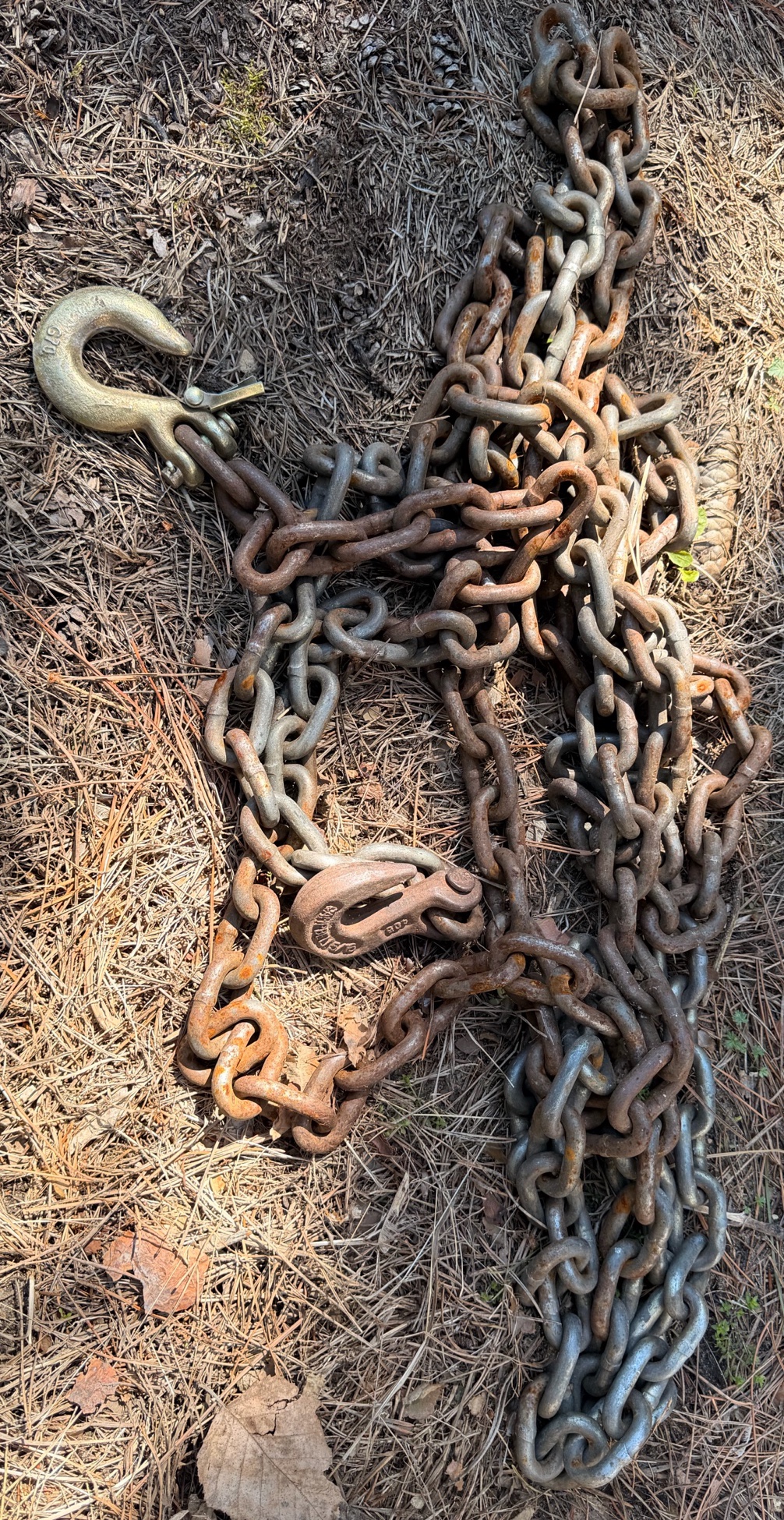 Heavy Duty Logging Chain w Grab Hooks  Tow Chain  Skidder Chain (Large Links)
