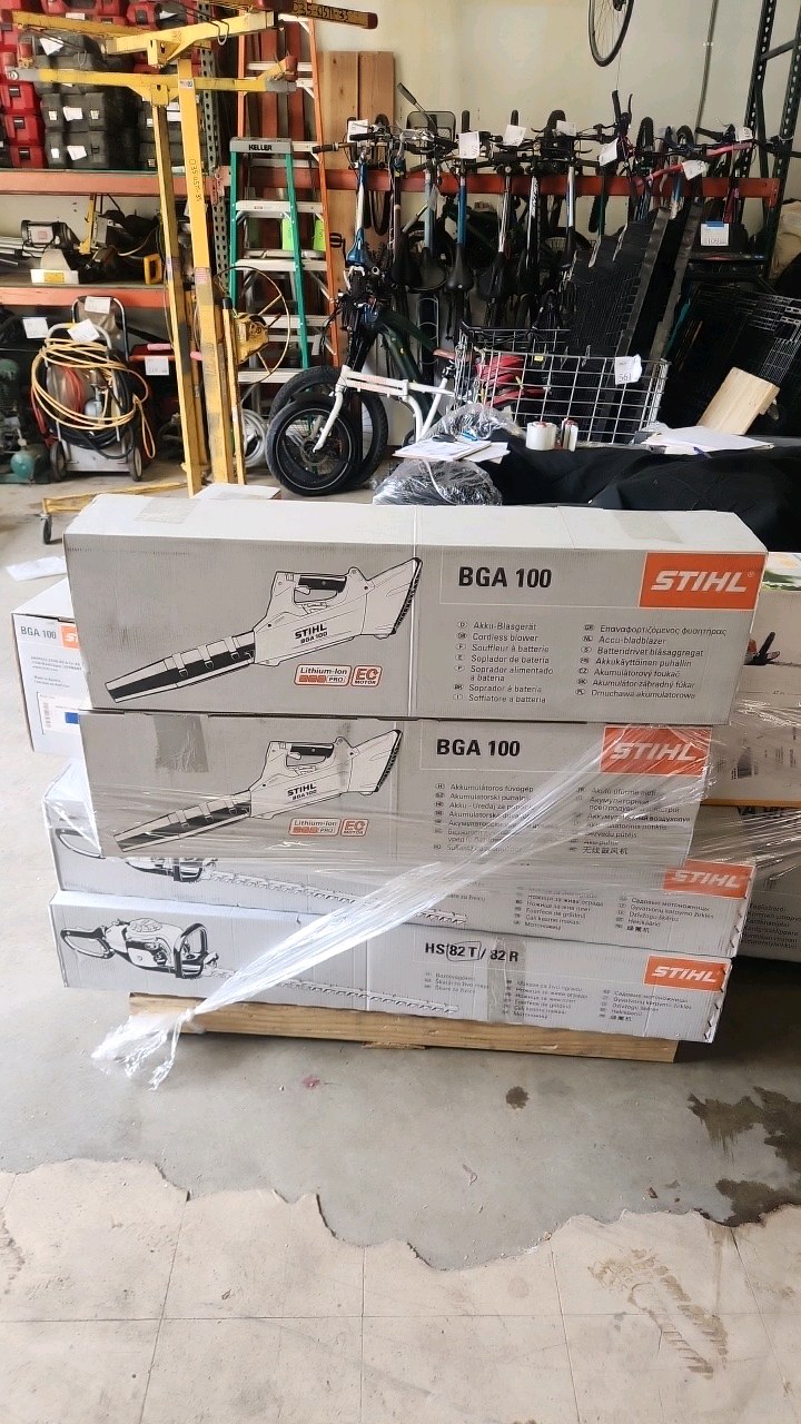 Stihl� BGA100 Cordless Blower