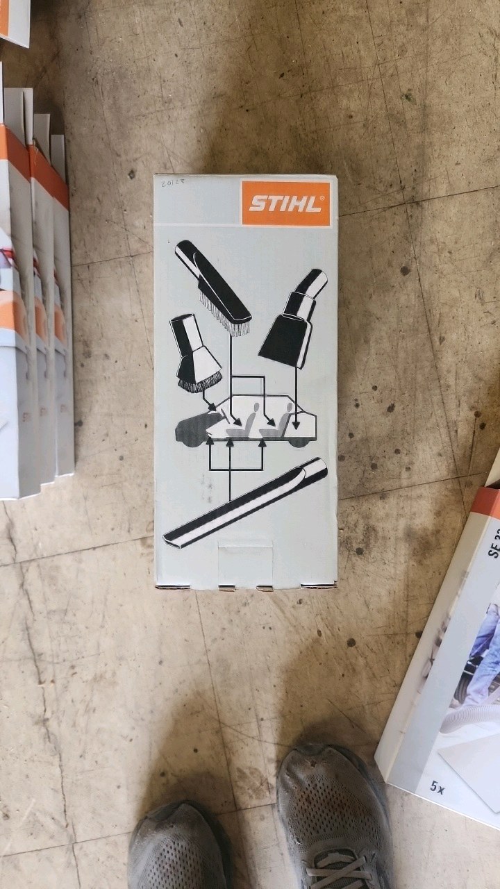 Stihl� Car Cleaning Kit