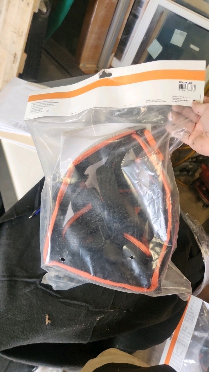 Stihl� Battery Belt with Harness