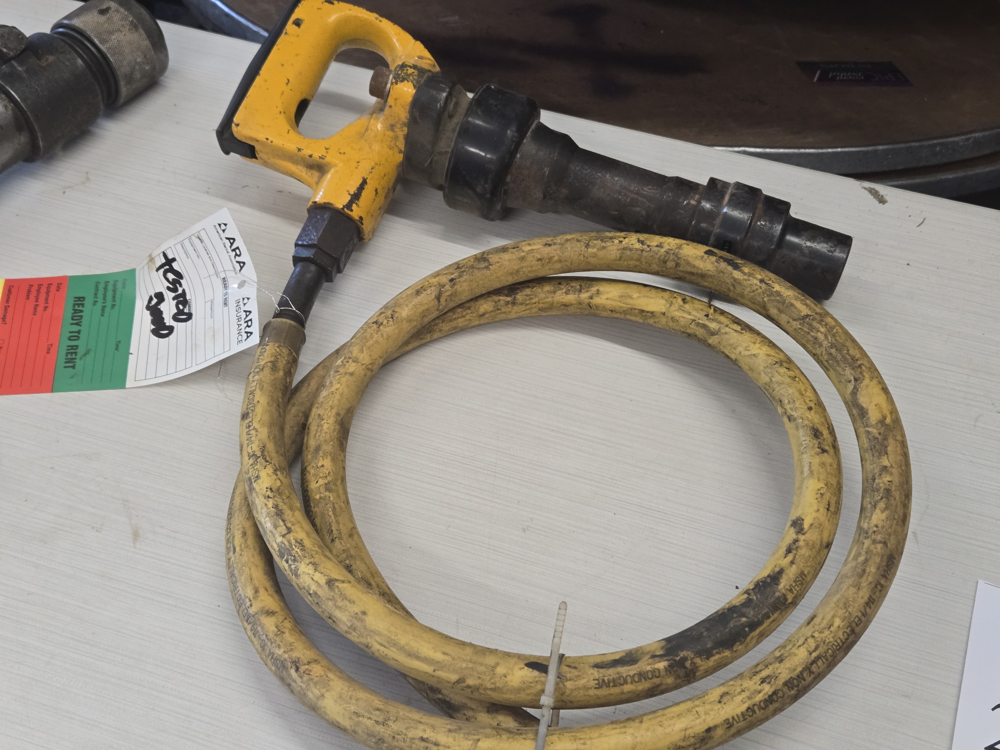 Pneumatic Chipping Hammer