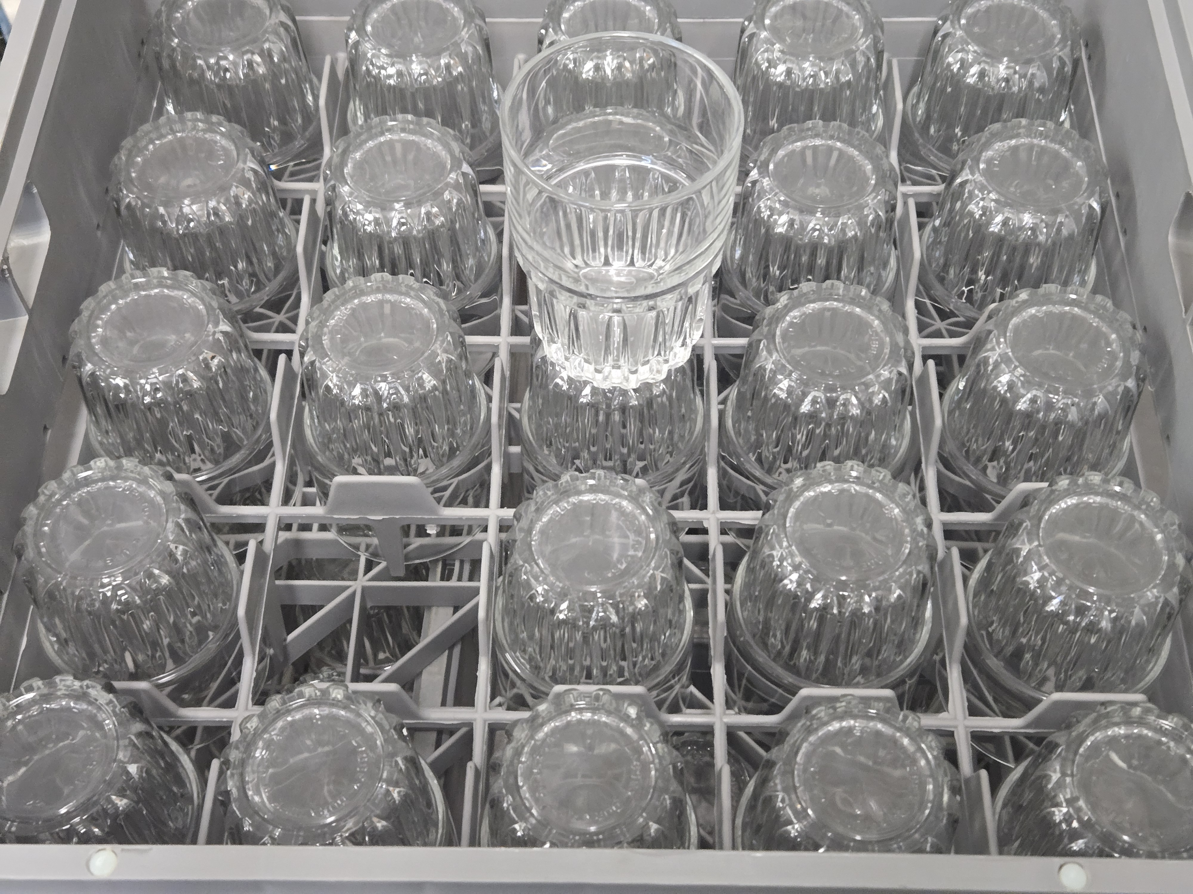 Libbey Stackable Glasses wTray