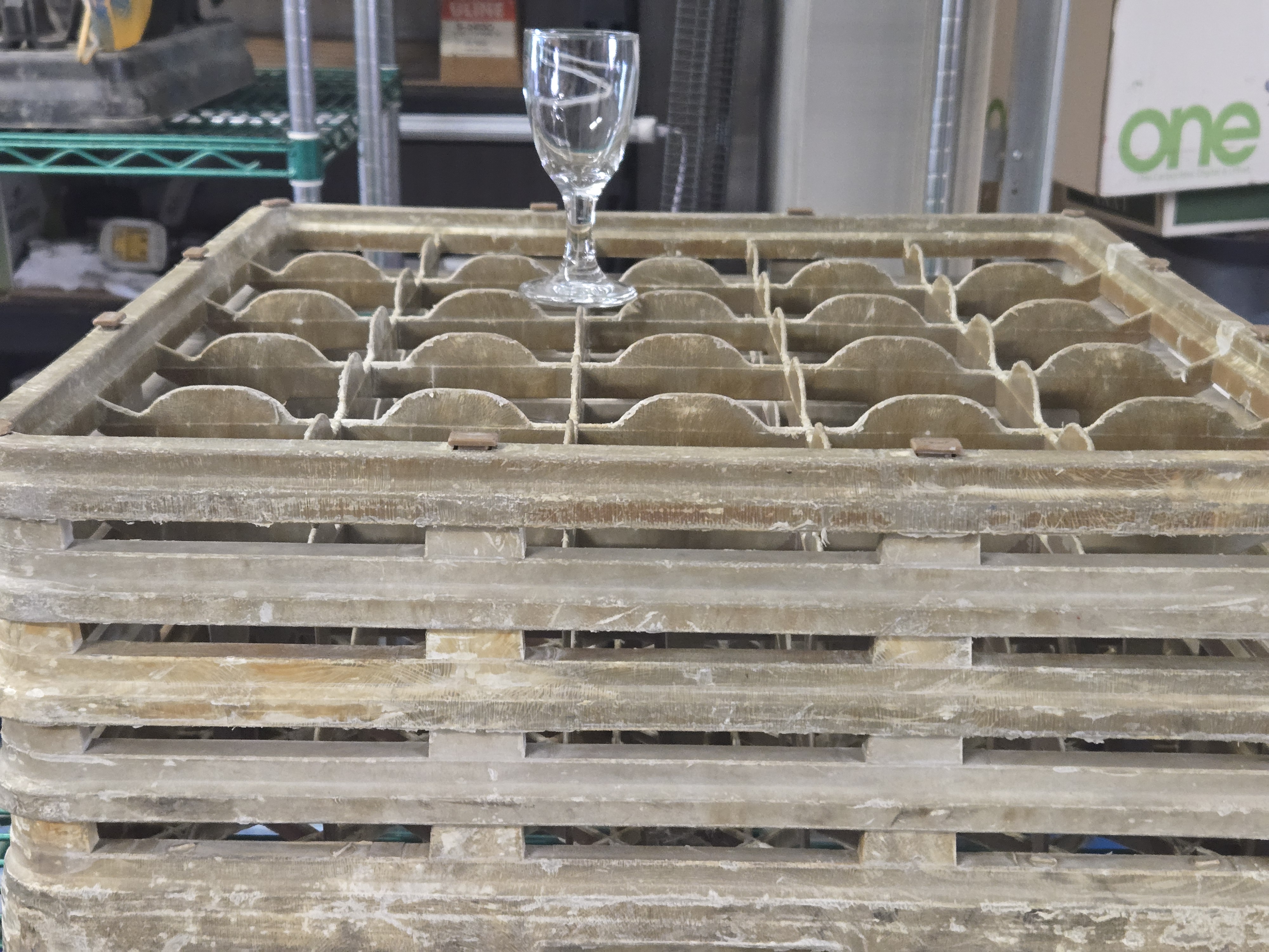 Small Wine Glasses wTray