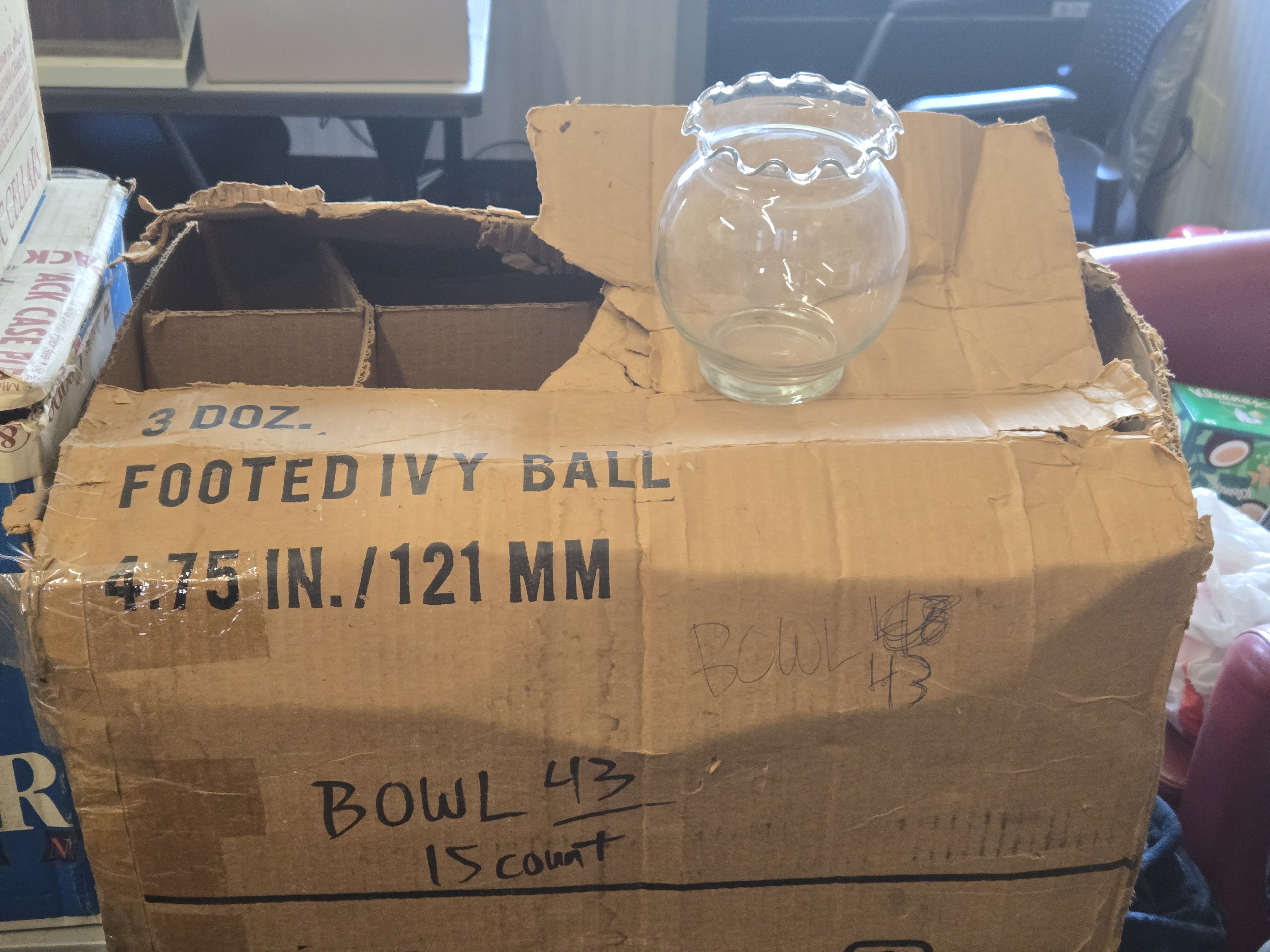Glass Footed Ivy Ball