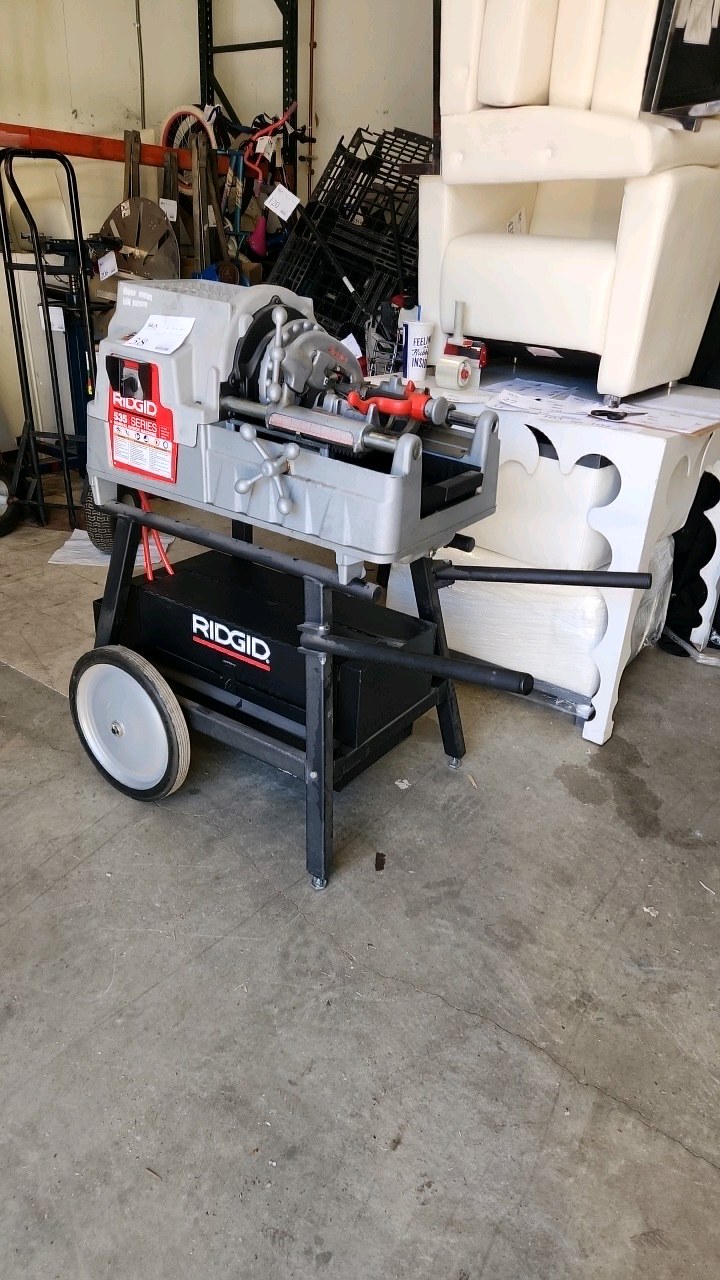 Ridgid� 535 Series Manual Chuck Machine  Threading Machine