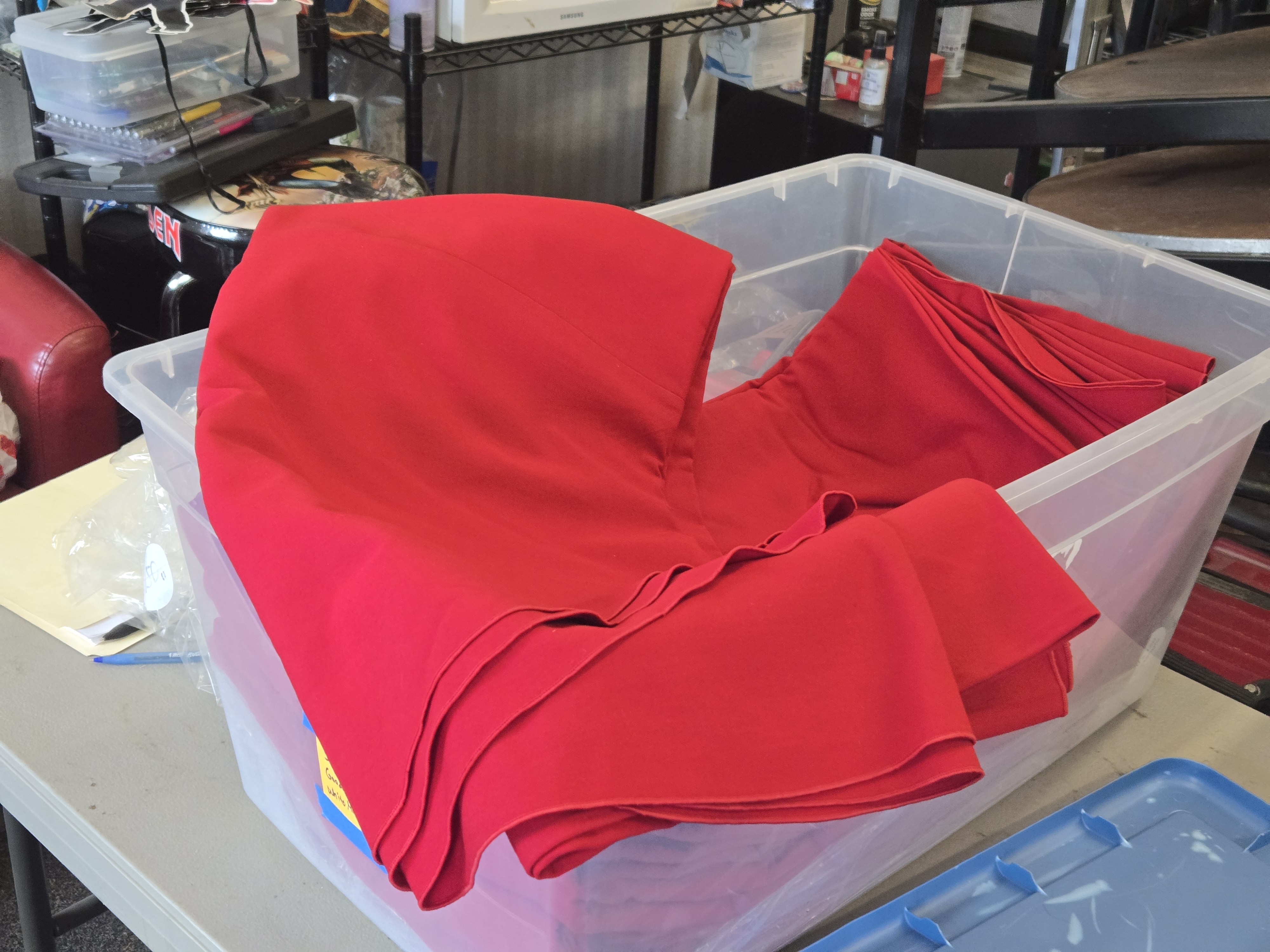 Red Round Table Clothes