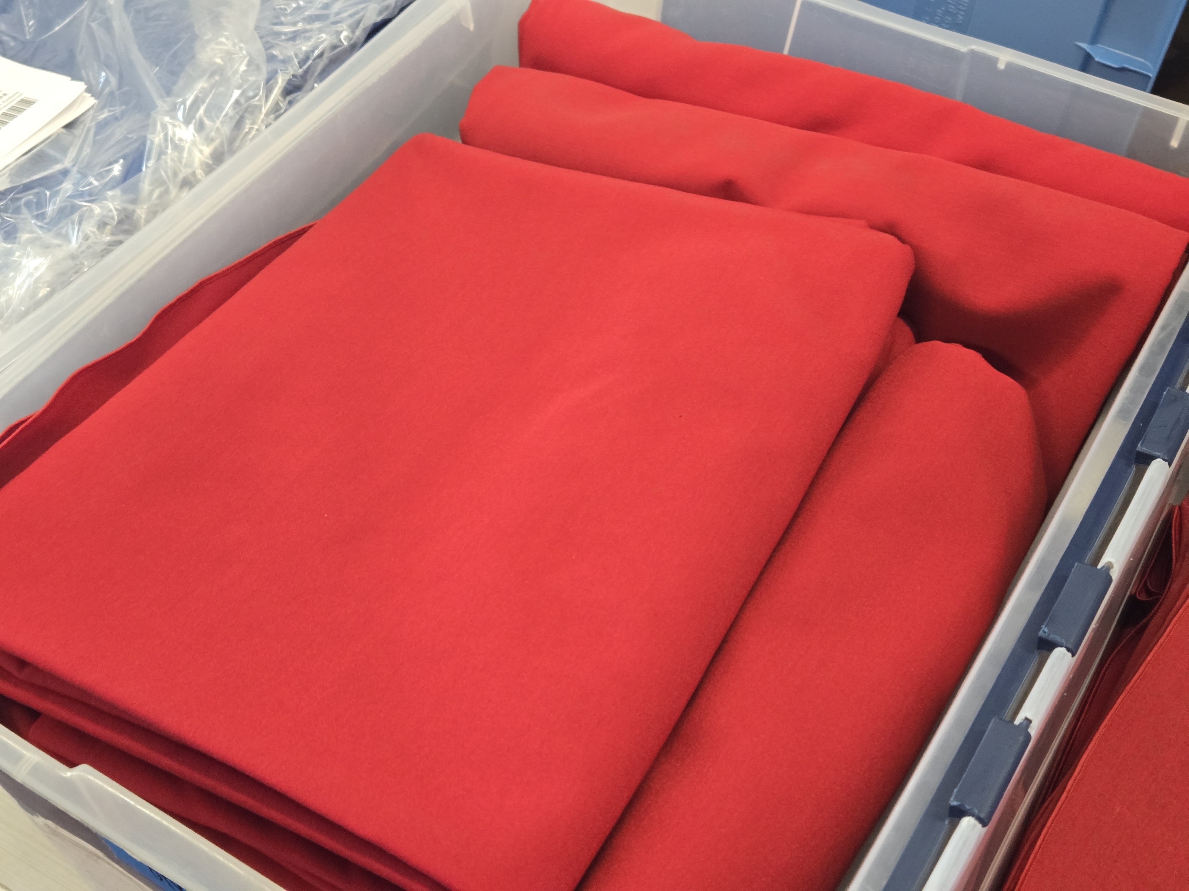 Red Round Table Clothes