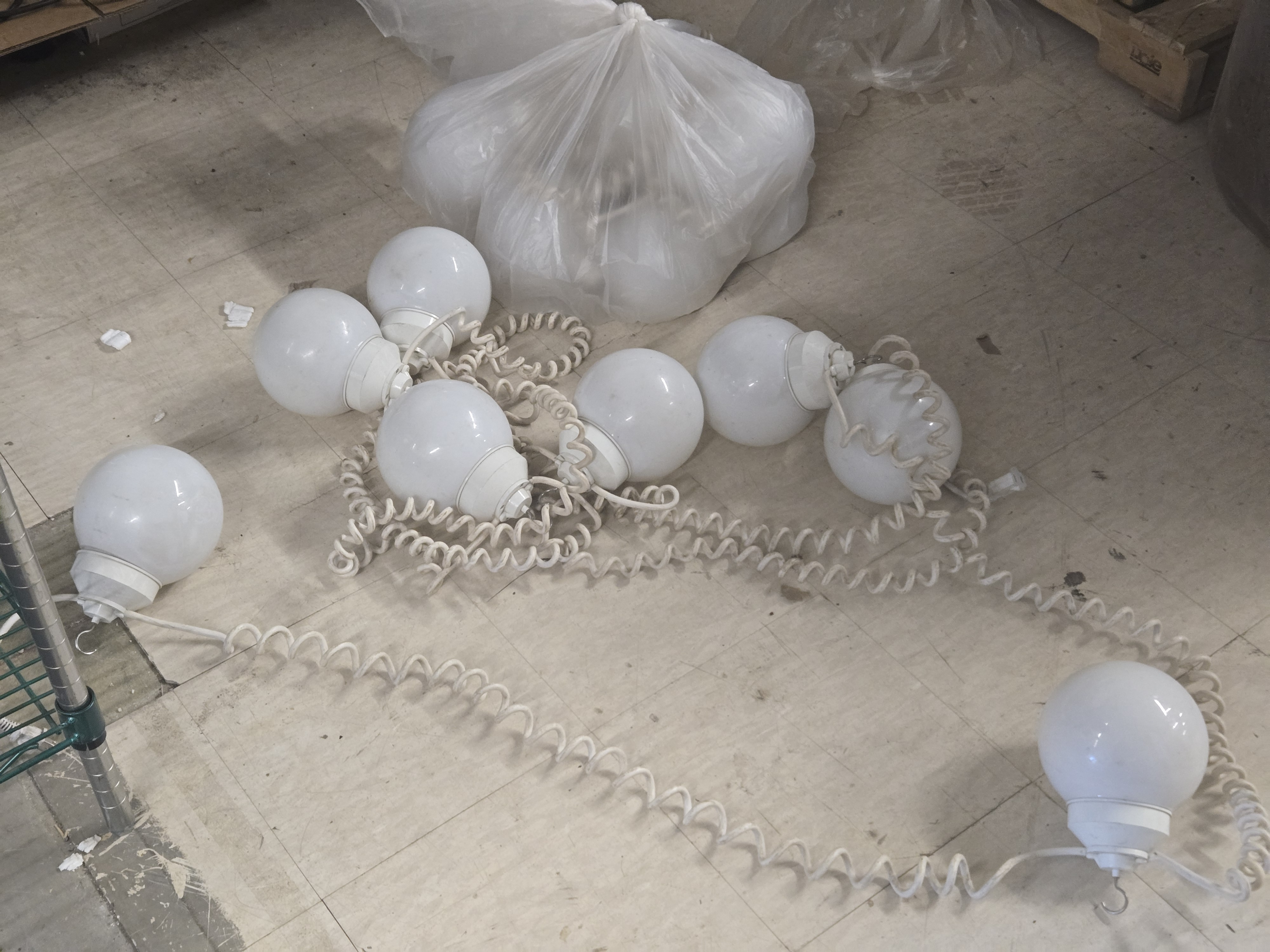 2 Sets of Hanging Lights