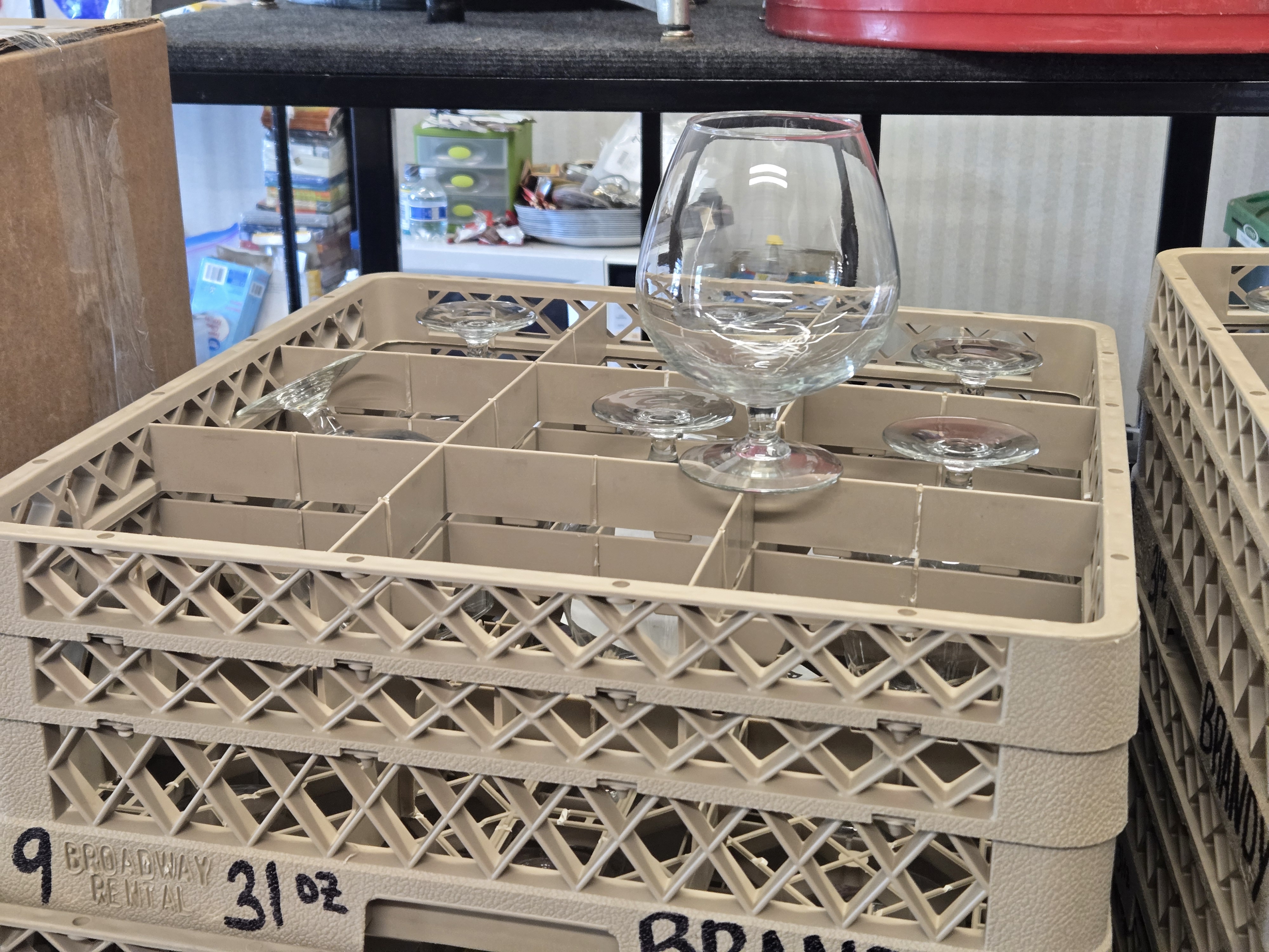 31oz. Brandy Glasses wTray