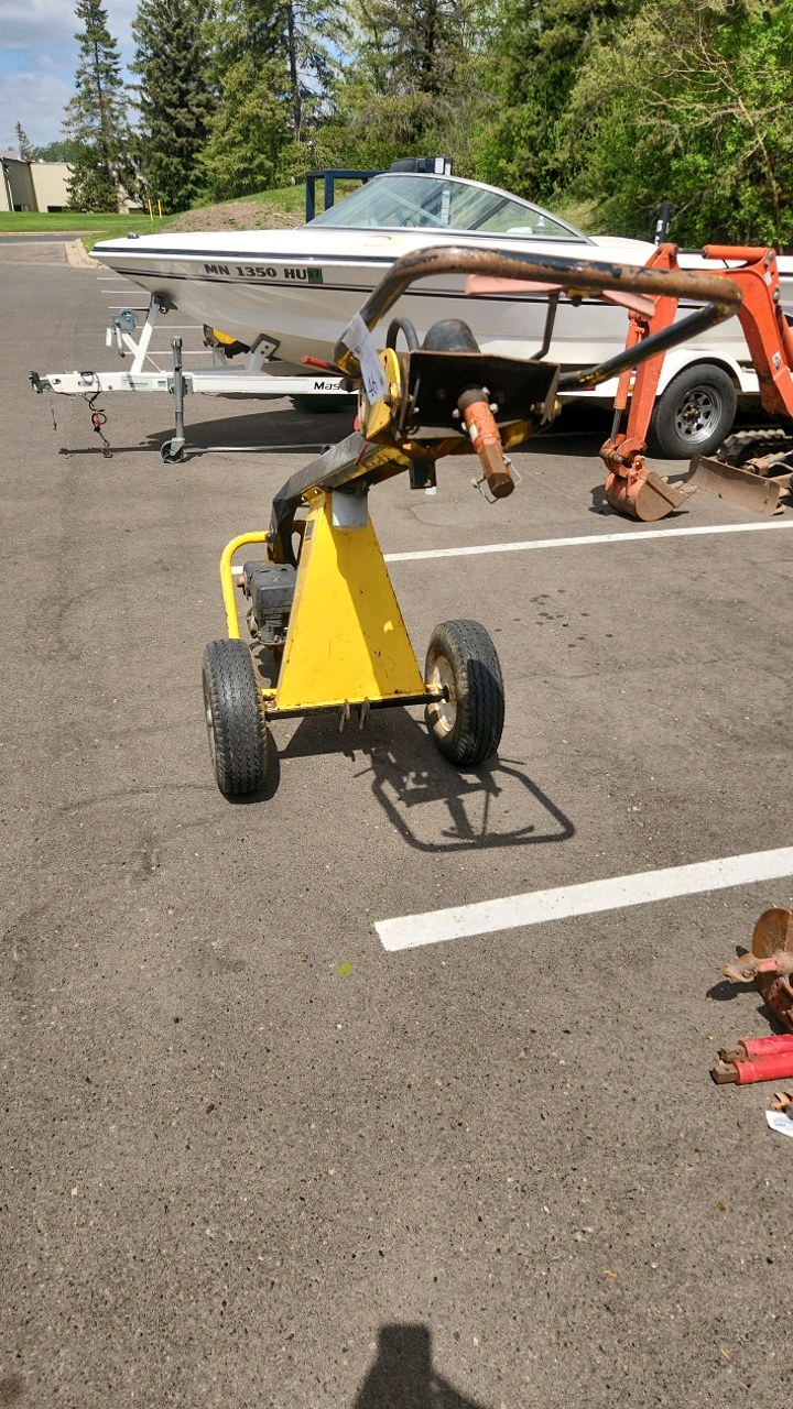 Ground Hog HD99-H Auger Honda GX270 Gas Powered