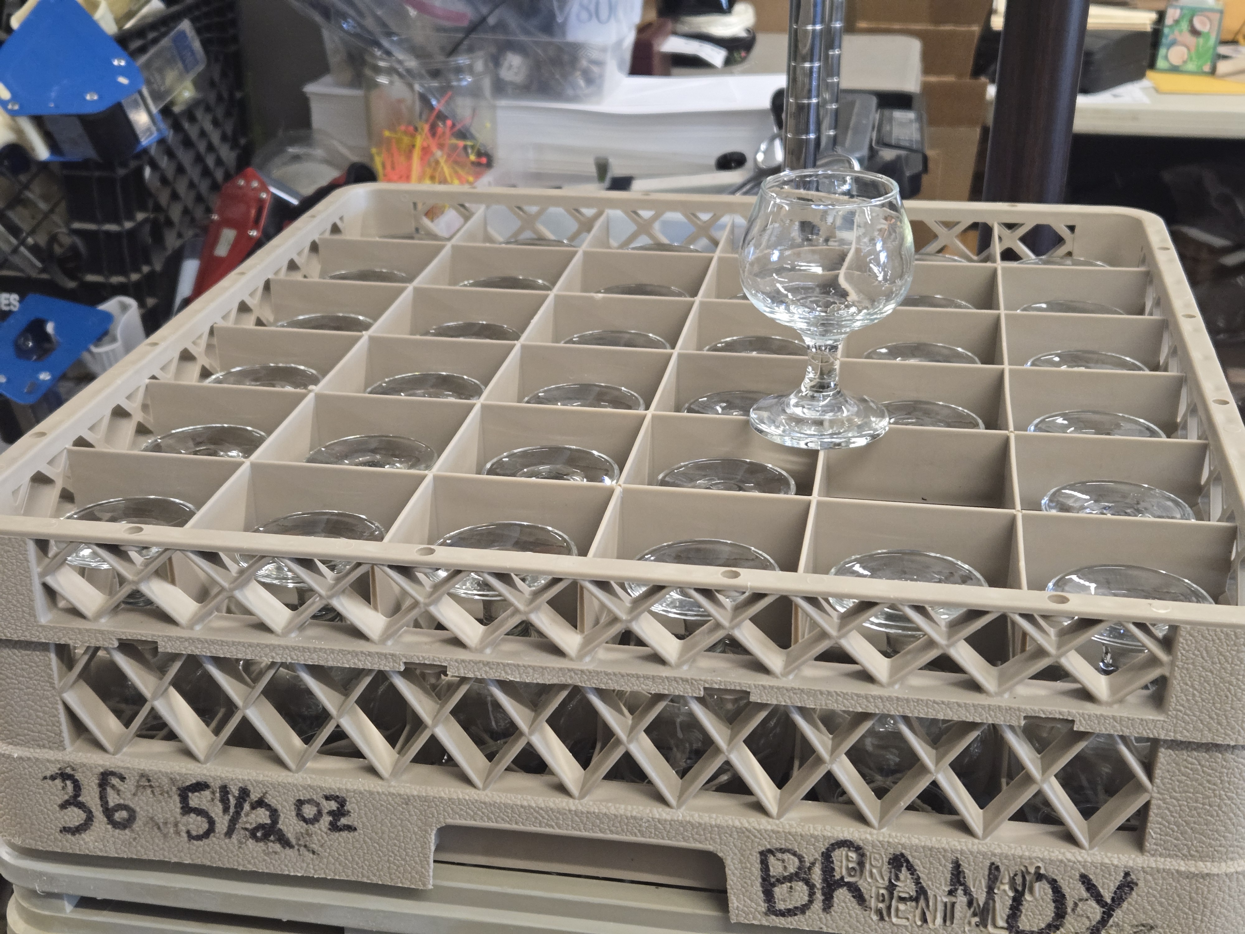 5 12oz Brandy Glasses wTray