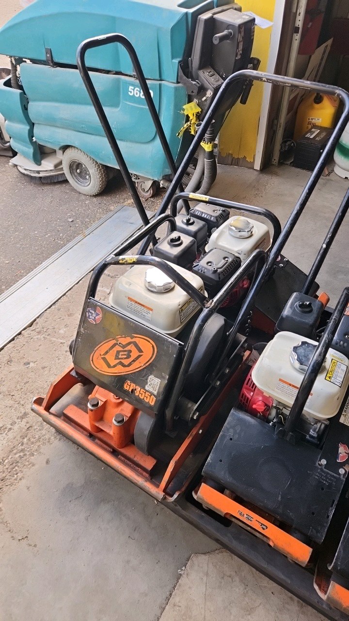 MB GP3550 Vibrator Plate