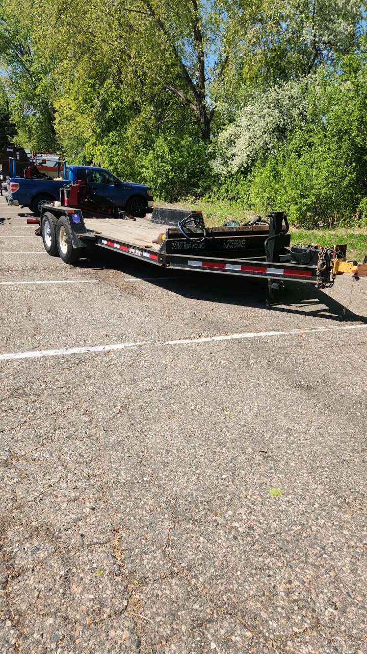 2022 Redi Haul 18 Dual Axle Flatbed Trailer