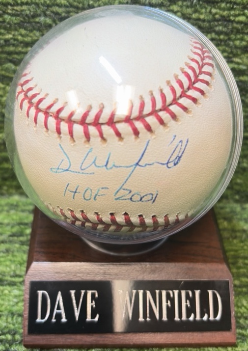 Dave Winfield Sweet Spot "HOF 2001" Inscribed w/ MLB COA Minnesota Twins Great!