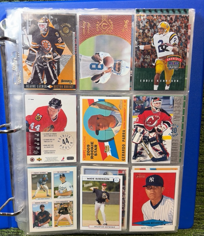Mixed Sports Lot in Binder Approx. 20 Pages of All Sports Cards in Holder  MLB NHL NFL
