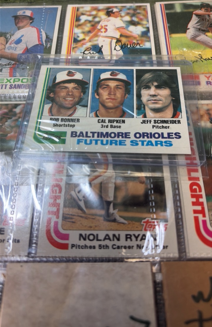 1982 Topps MLB Complete Set in Binder W CAL RIPKEN JR & OZZIE SMITH & MORE