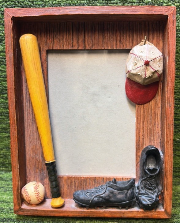 Hand Made & Painted UNIQUE Vintage Baseball Photo Frame COOL
