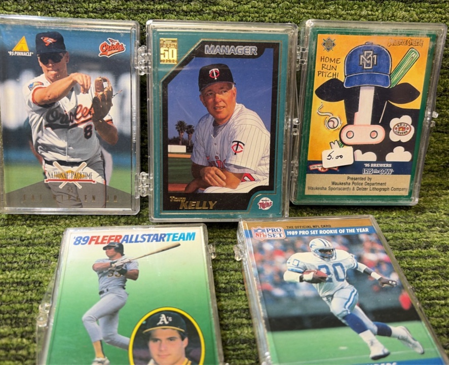 Mixed Small Set Holder of MLB & NFL Cards w Cal Ripken Jr & Barry Sanders 5 Holders in Total