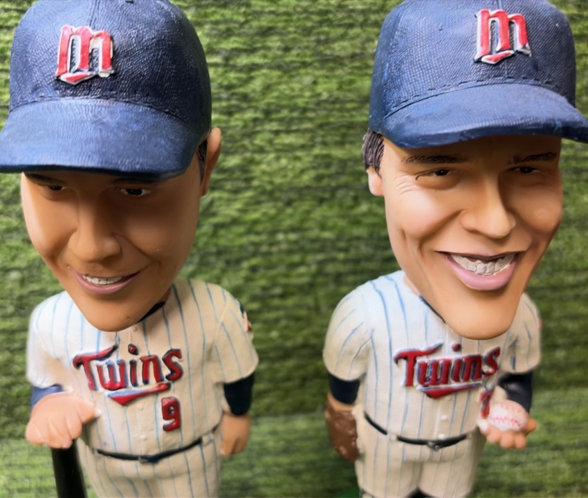 Gene Larkin AUTOGRAPHED #9 & Greg Gagne #7 1987 World Series Champions Minnesota Twins BOBBLE HEADS