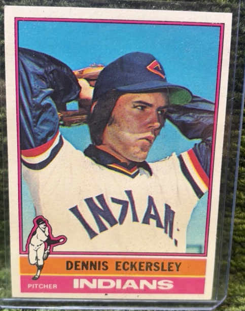 1976 Topps - Dennis Eckersley Rookie Card #98 Cleveland Indians Pitcher