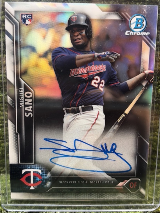2016 Bowman Chrome Refractor Autograph #BCAR-MS Miguel Sano No 468 of 499