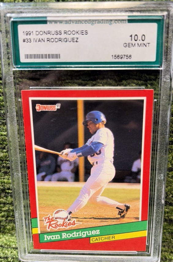 1991 Donruss Rookies #33 Ivn Pudge Rodrguez  Texas Rangers  AGS 10 Gem Min