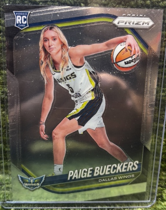 2025-26 Panini Prizm WNBA Paige Bueckers Variation Rookie RC #147 Dallas Wings
