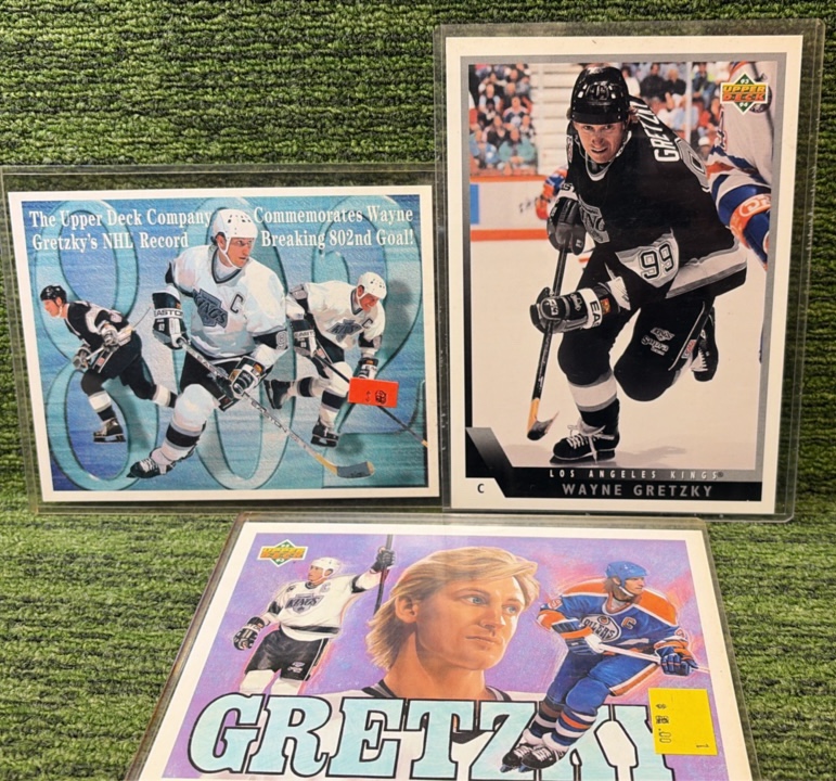 WAYNE GRETZKY 1992-93 Upper Deck #18 Hockey Heroes Wayne Gretzky Art