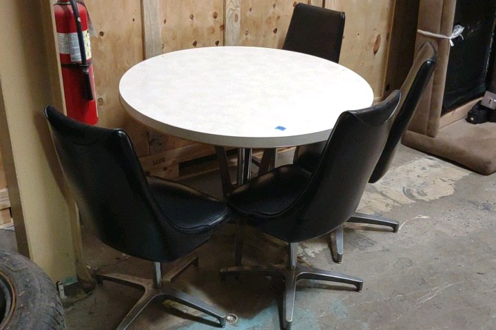 vintage table and chairs