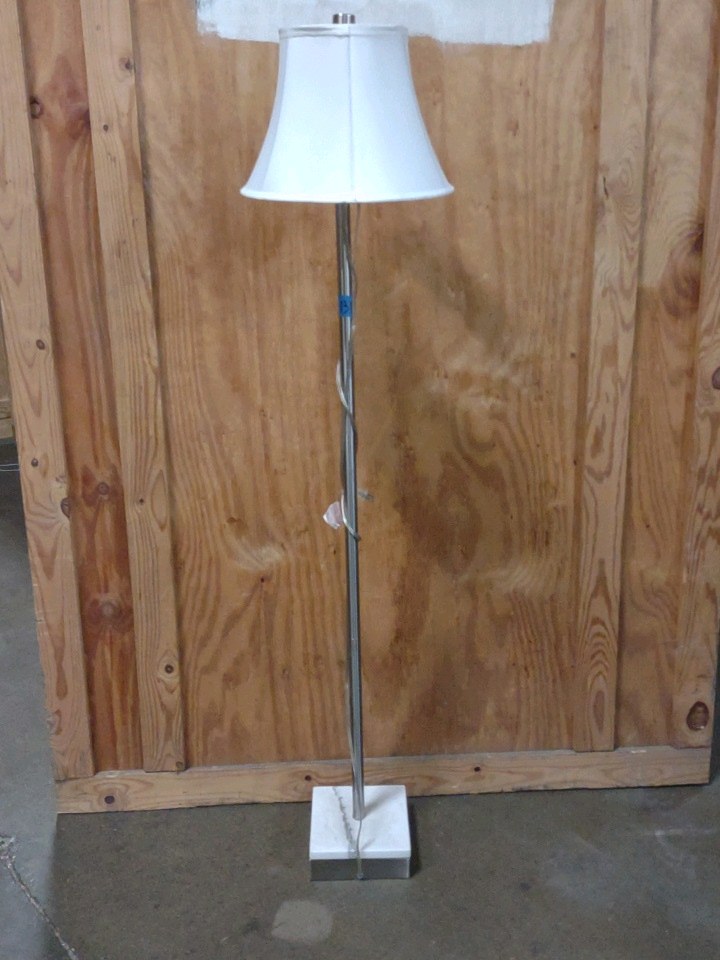 floor lamp