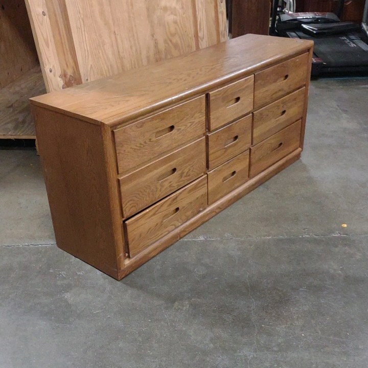 9 drawer dresser