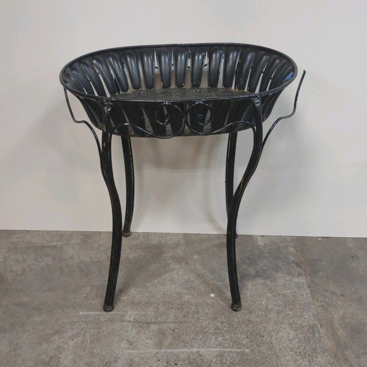 plant stand