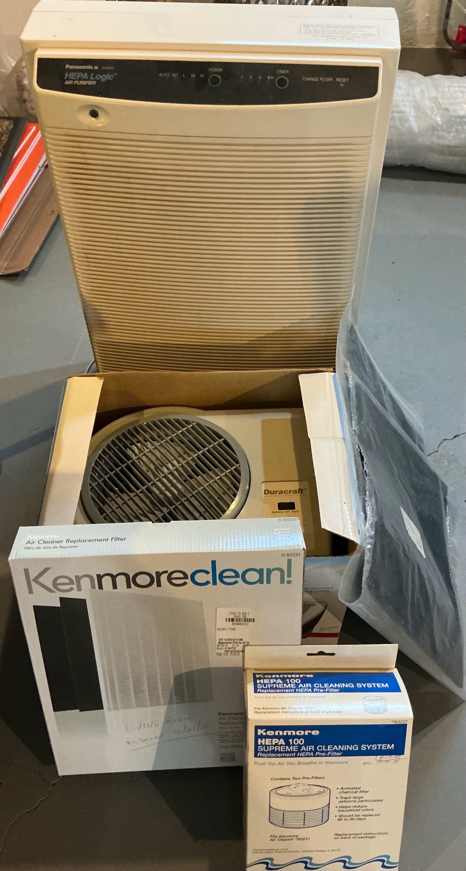 Group of humidifier and air purifier