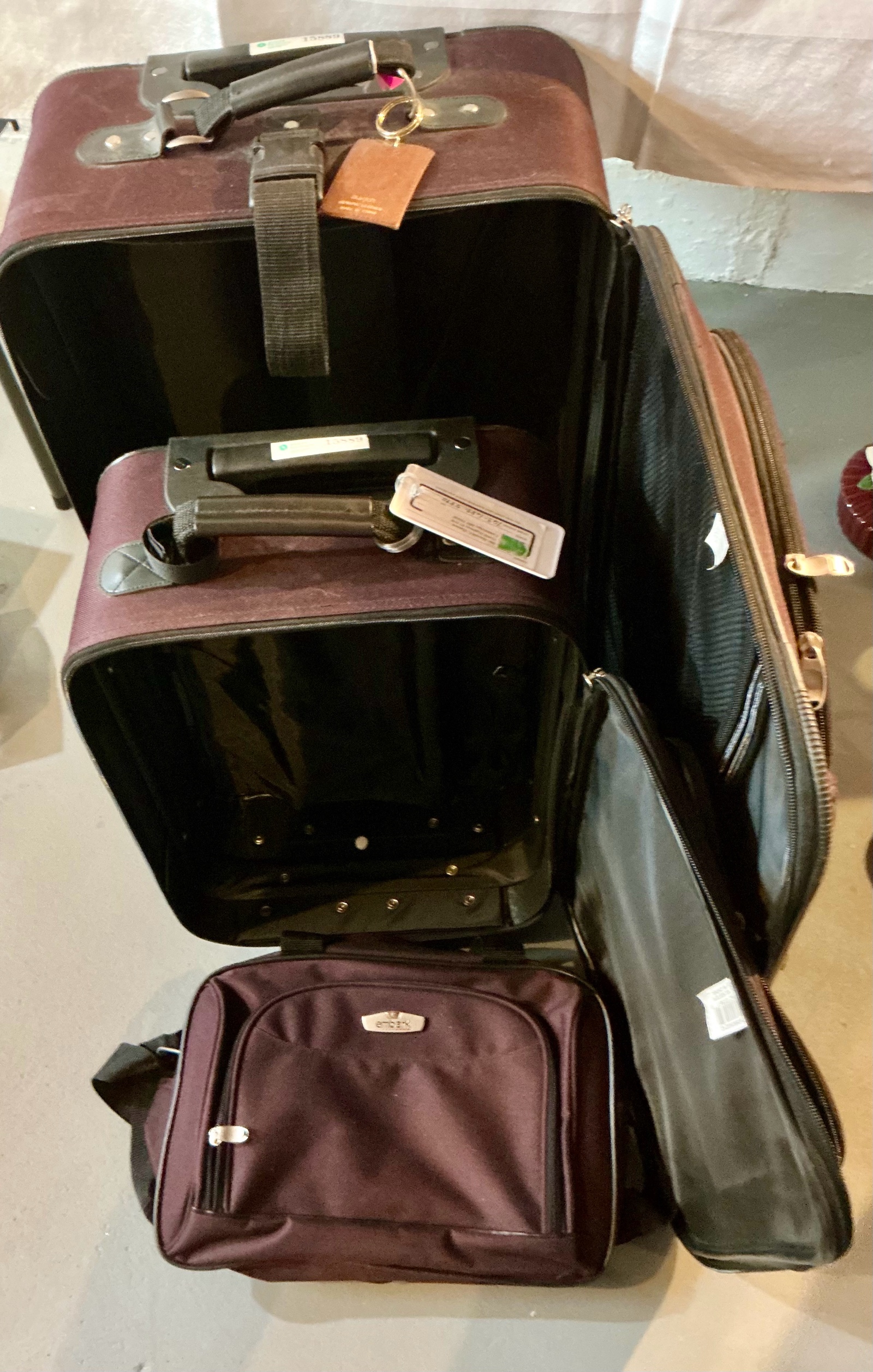 Embark 4 piece Suitcase set on rollers