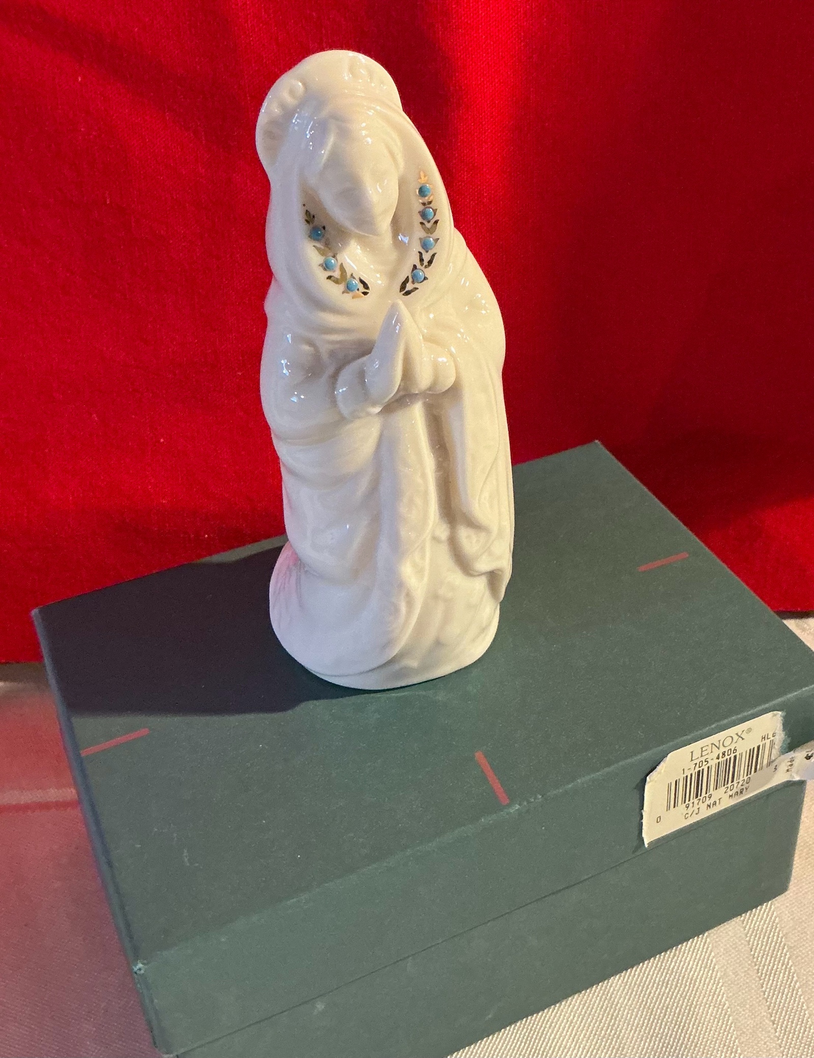 Collectable Lenox nativity piece Mary China jewel collection 1993 Christmas Figure