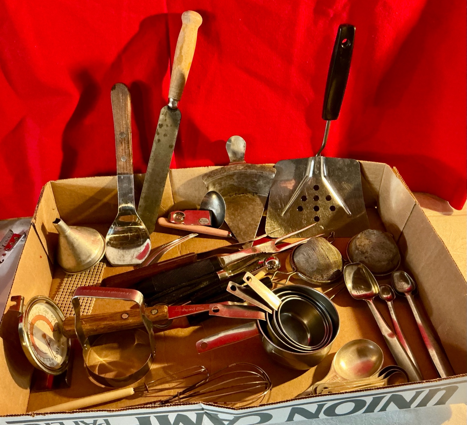 Misc kitchen utensil group