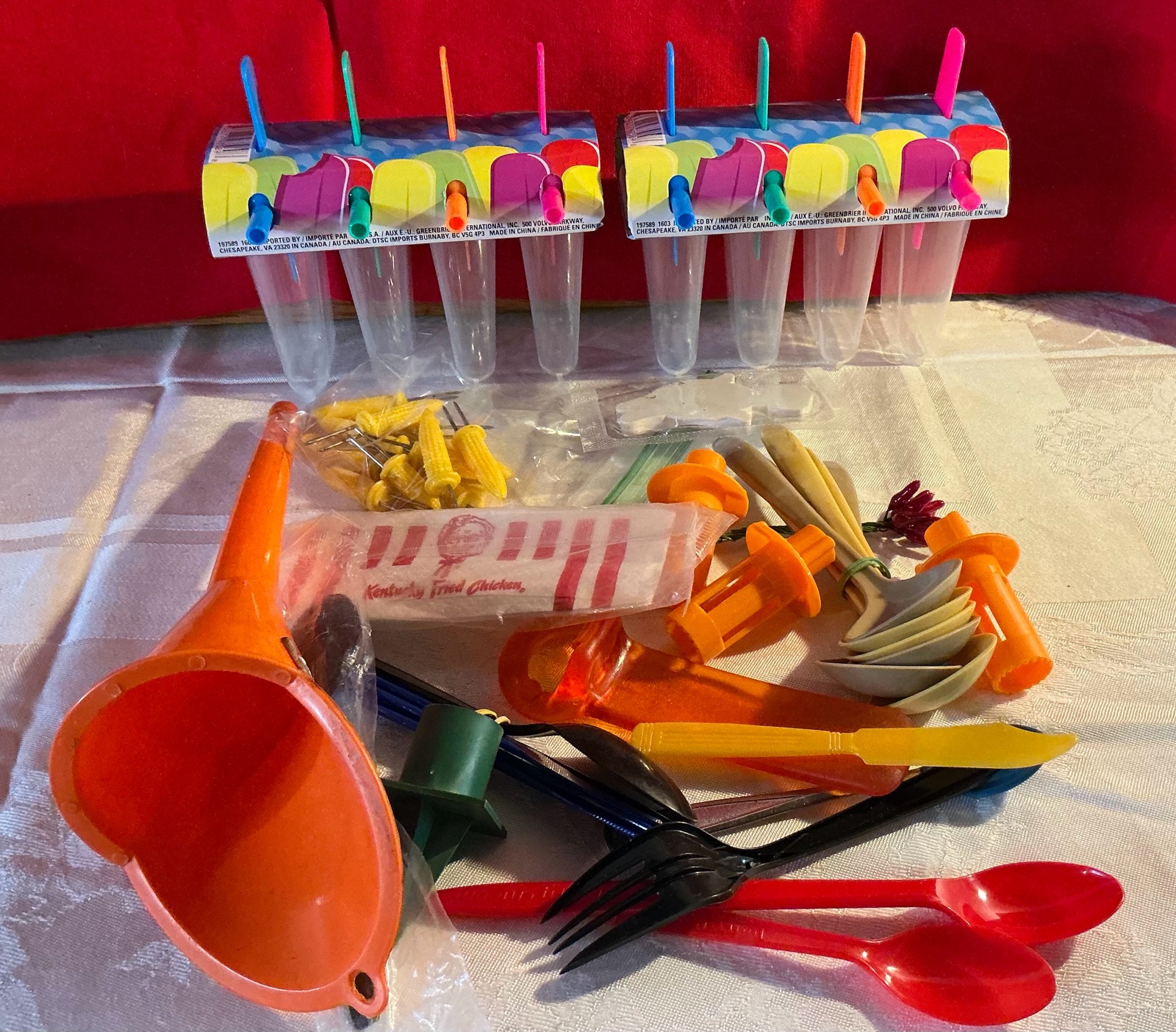 Misc vintage plastic kitchen items, some dairy queen advertising