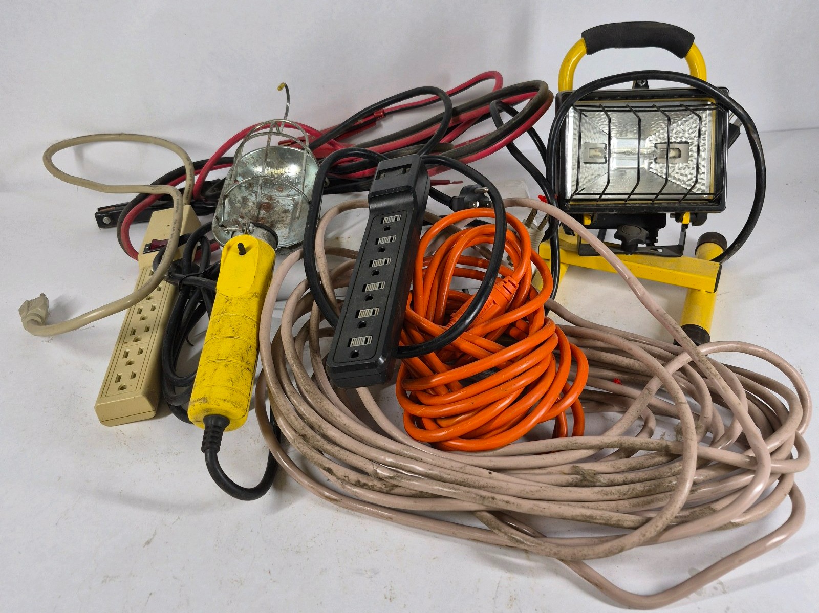 Lot of Extension Cords, Power Strips, and Work Lights